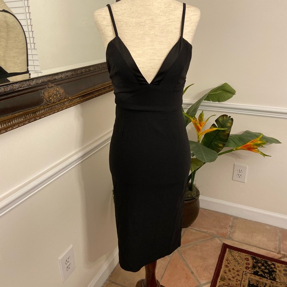 TOBI Dresses & Skirts - TOBI Dress